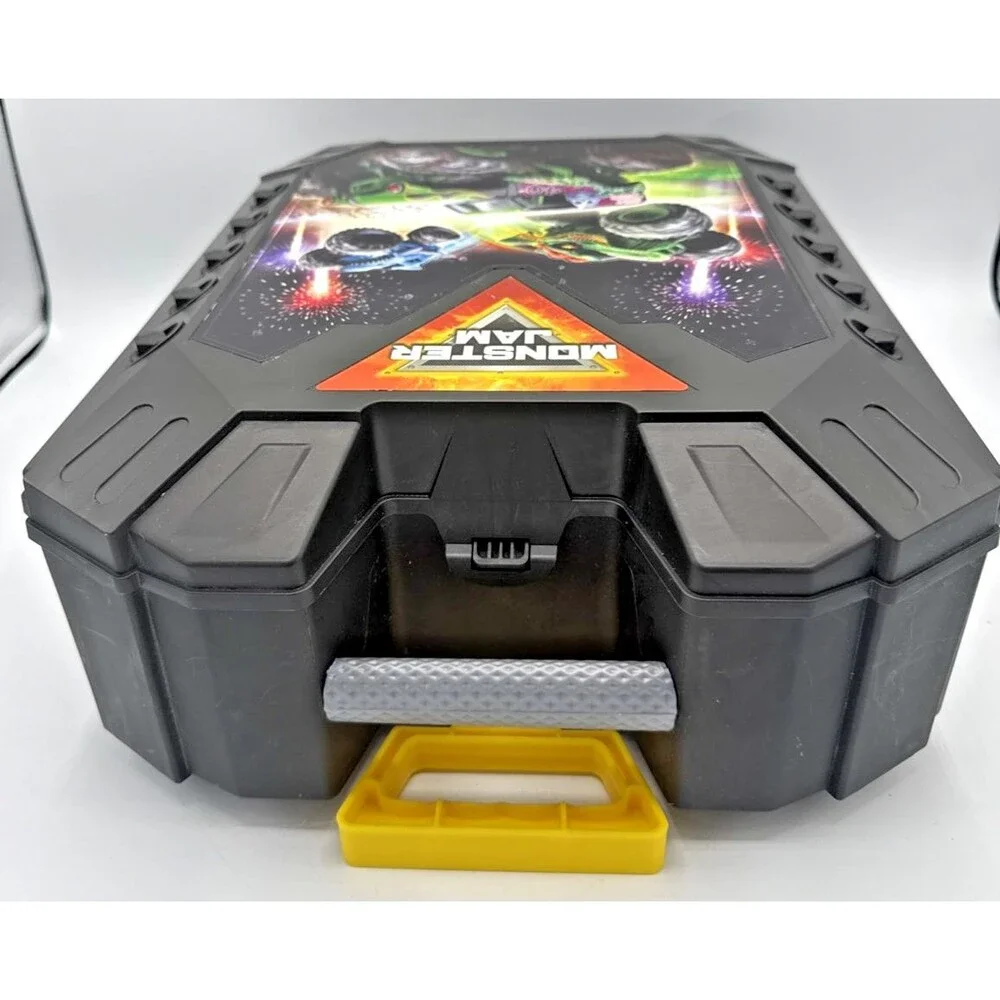 Spin Master Monster Jam Pit Party & Go Truck Carrying Case W/ 12 Trucks